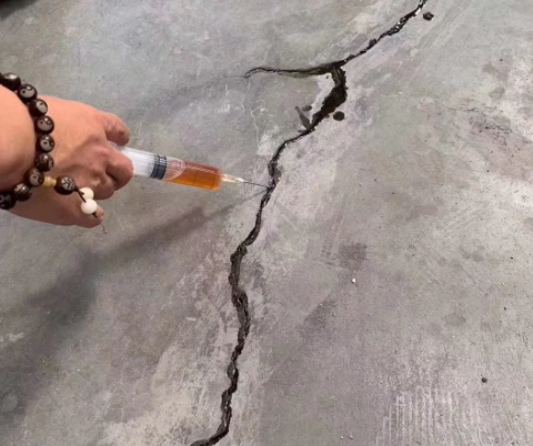 蚌山混凝土裂缝修补技术详解​